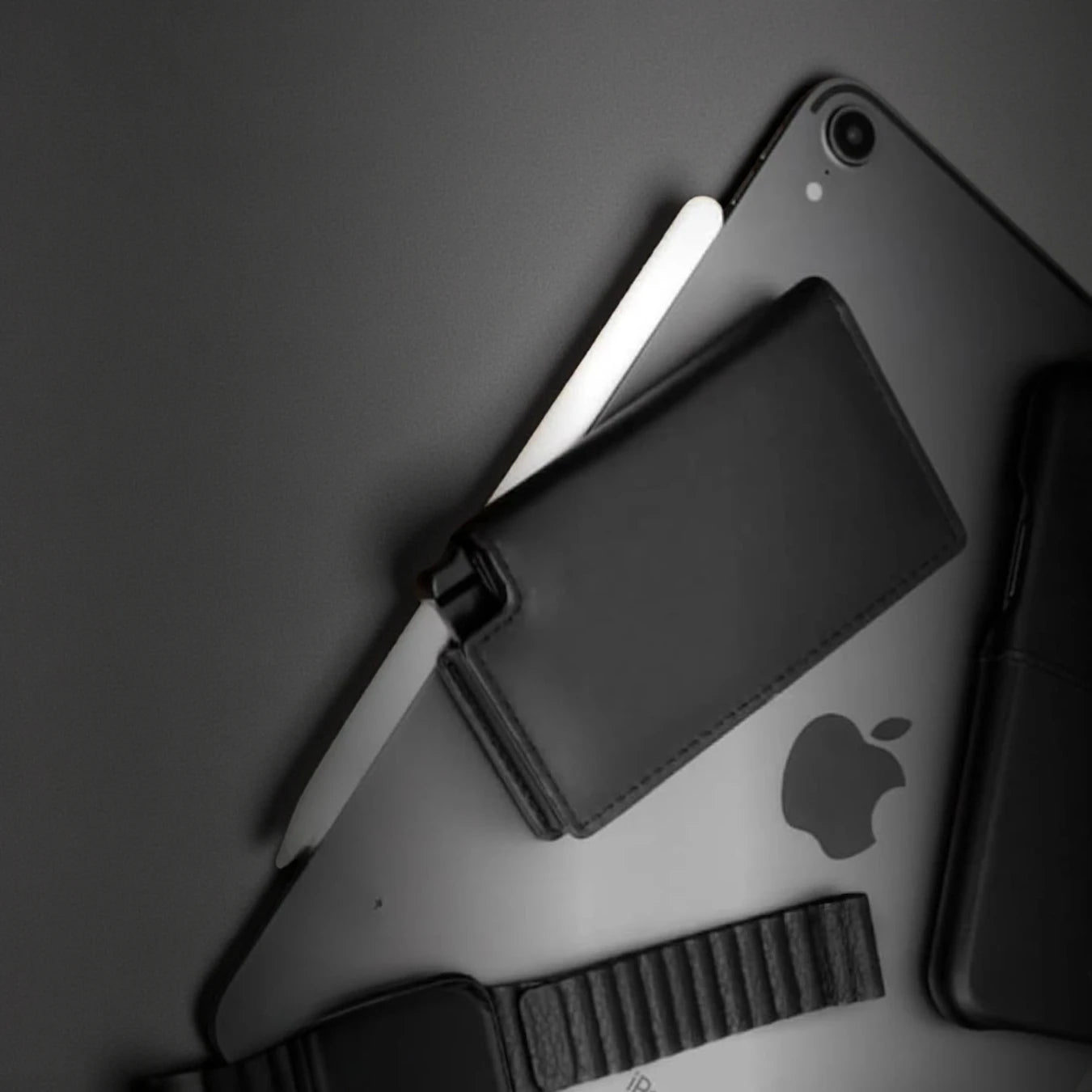 Chemistors Slim Wallet Minimalist Design Card Holder